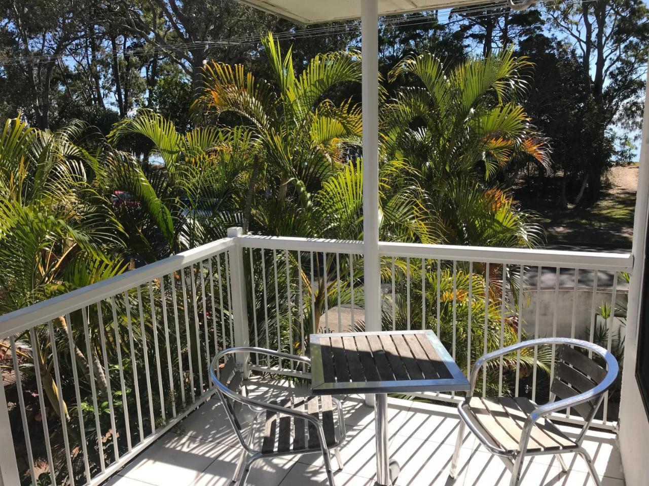 Hervey Bay Colonial Lodge Torquay Bagian luar foto