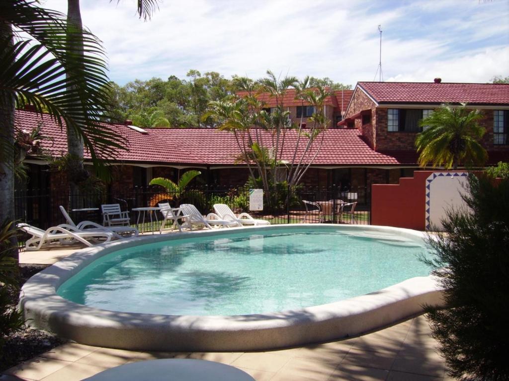 Hervey Bay Colonial Lodge Torquay Bagian luar foto